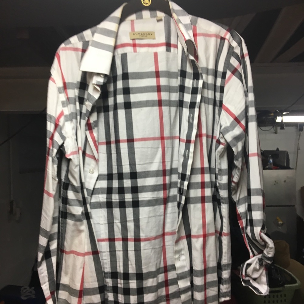 Burberry button up Sz s-m